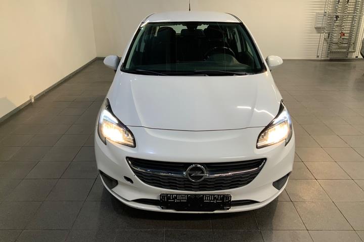 Hvid Opel Corsa fra 2015