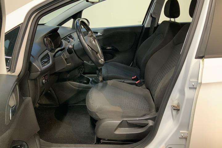 Hvid Opel Corsa fra 2015