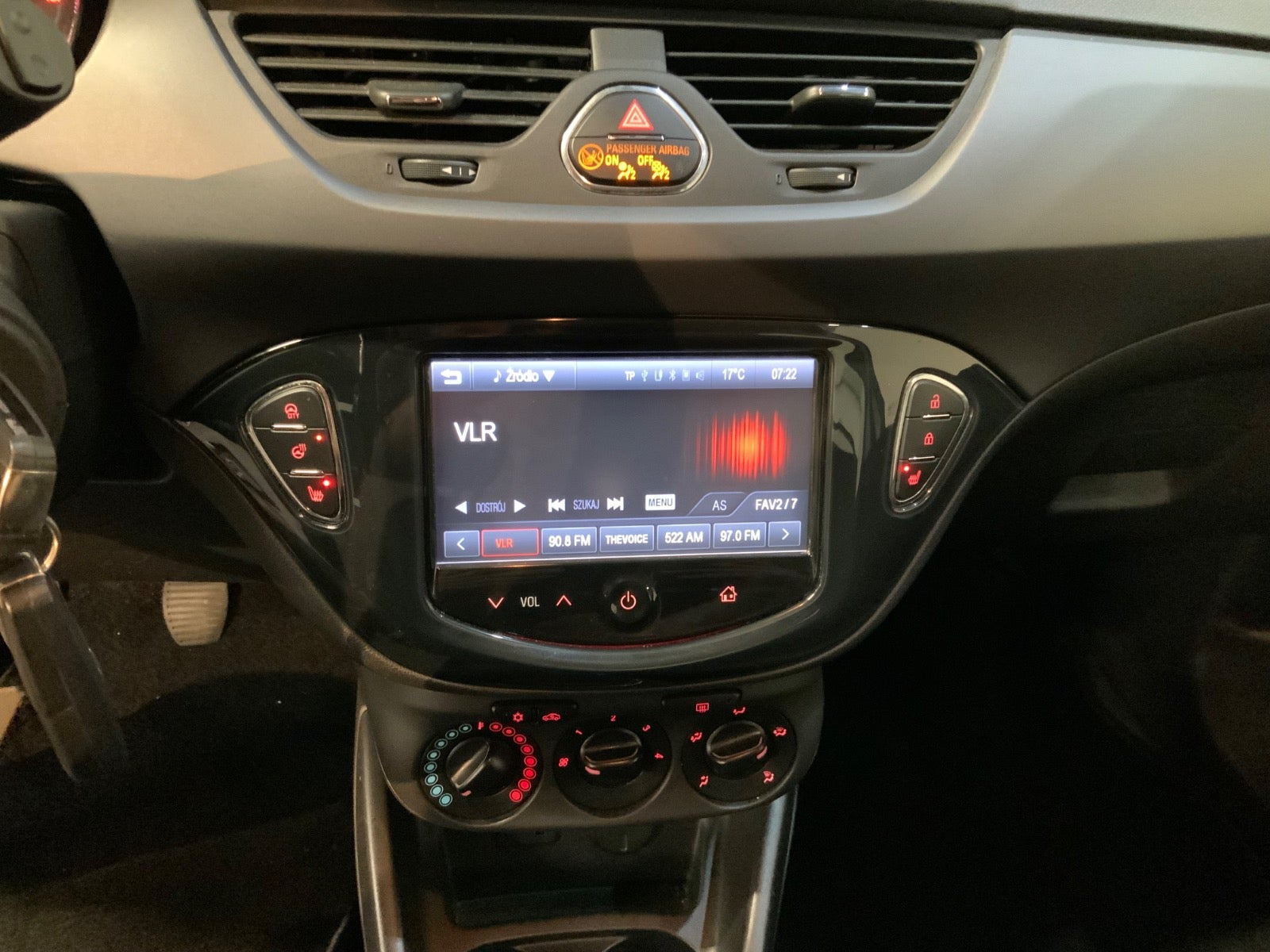 Hvid Opel Corsa fra 2015