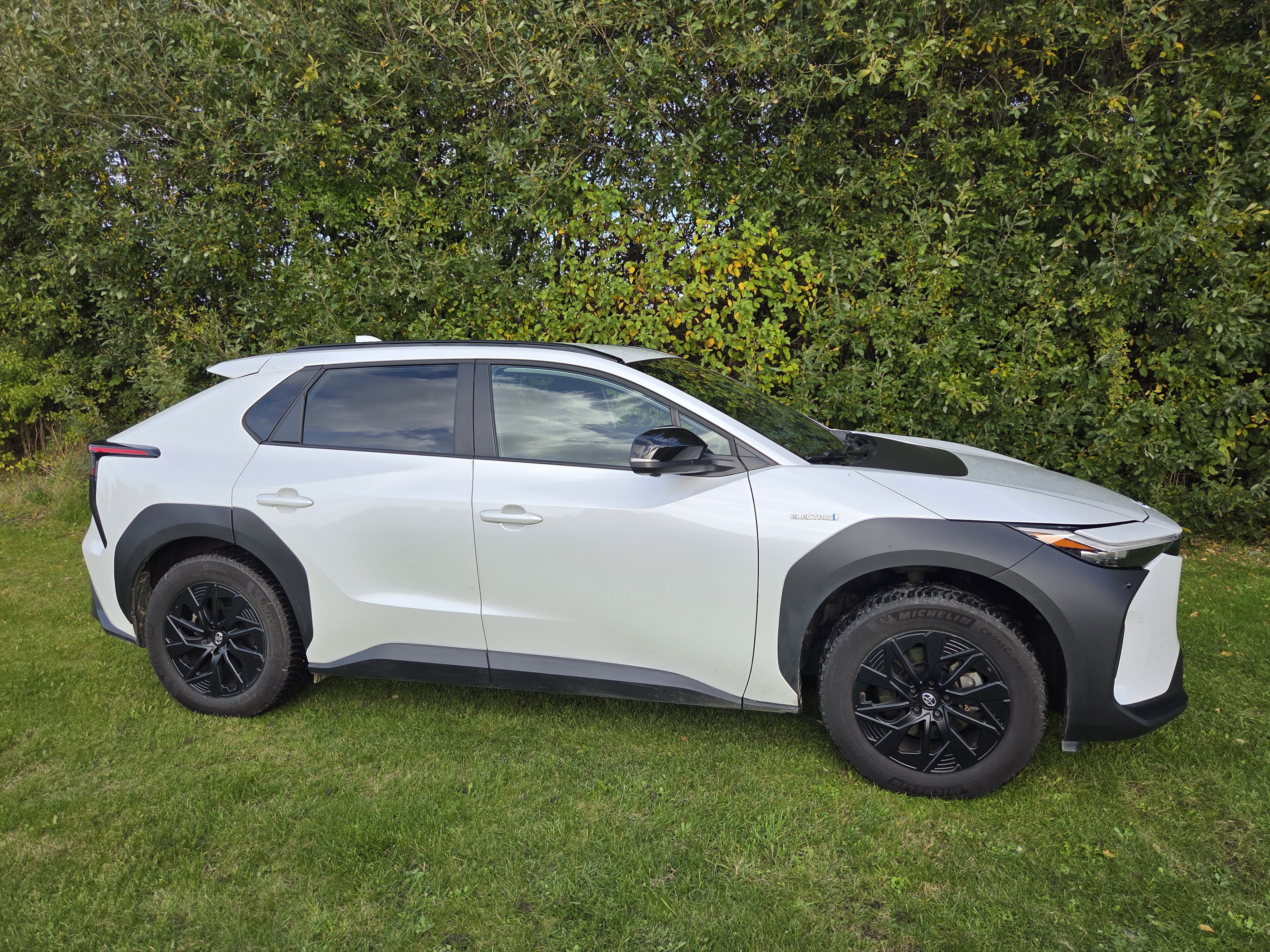 Toyota bZ4X SUV 150 kW (204 hk) aut. gear