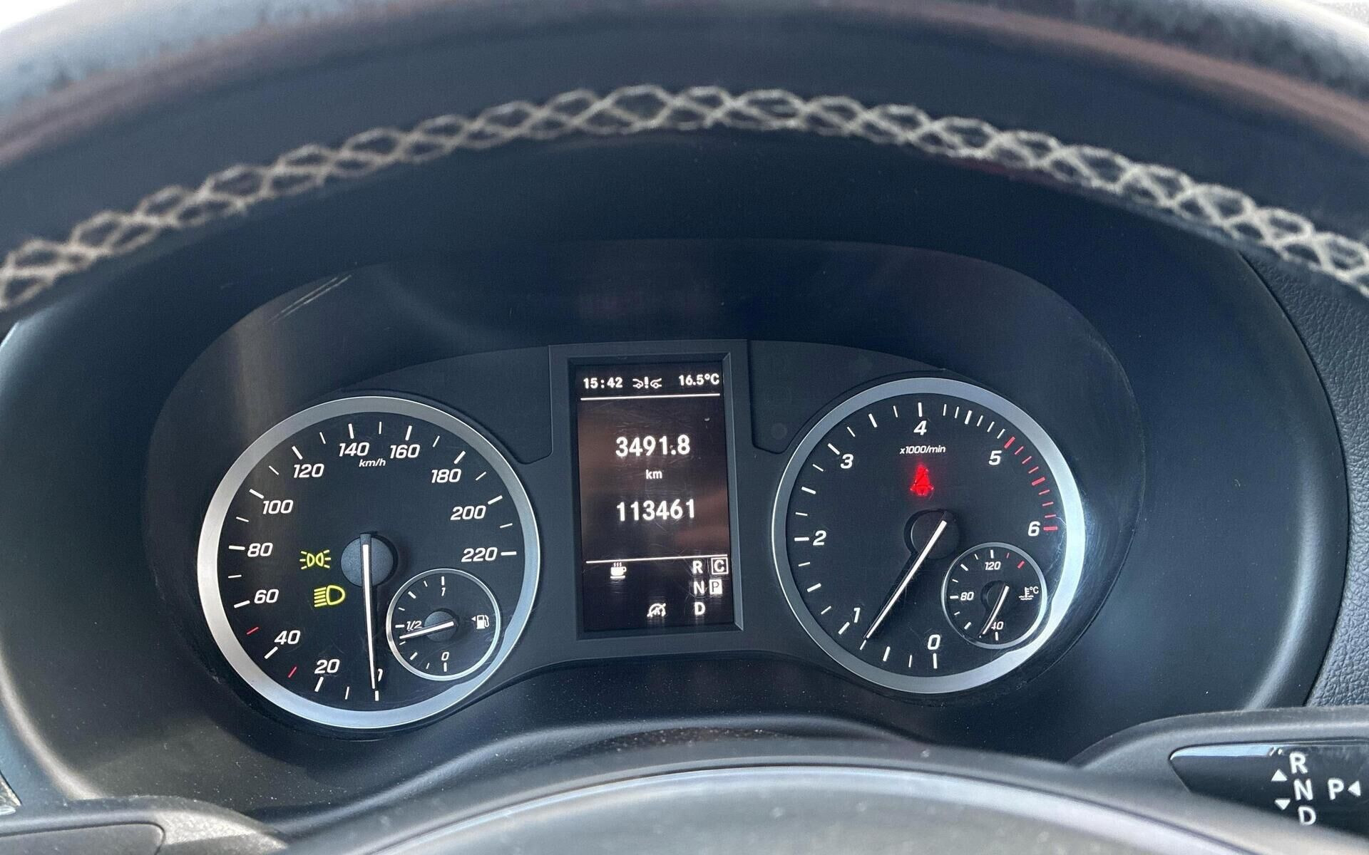 undefined Mercedes Vito fra 2022