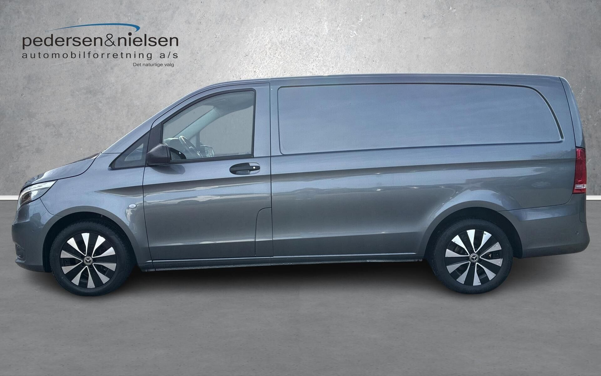 undefined Mercedes Vito fra 2022