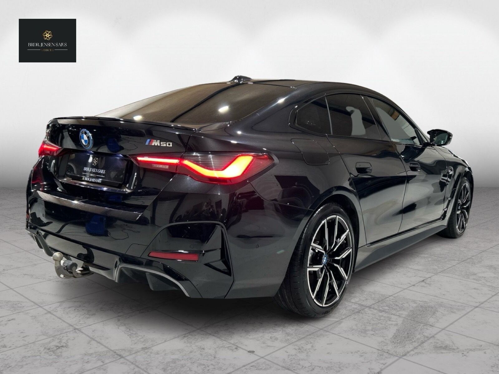 Sort BMW i4 fra 2024