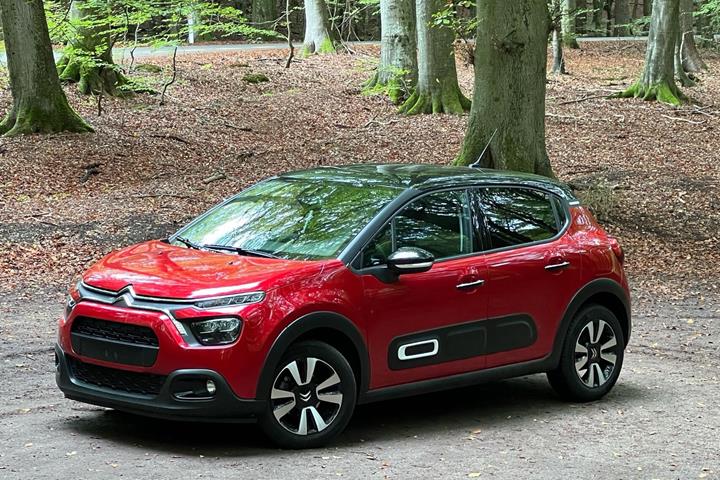 Rød Citroën C3 fra 2023