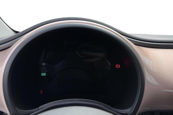 Pink Fiat 500e fra 2023