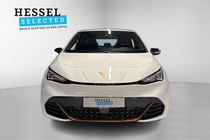Hvid Cupra Born fra 2023