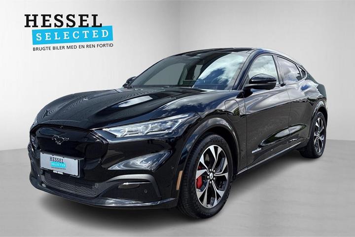 Sort Ford Mustang Mach-E fra 2023