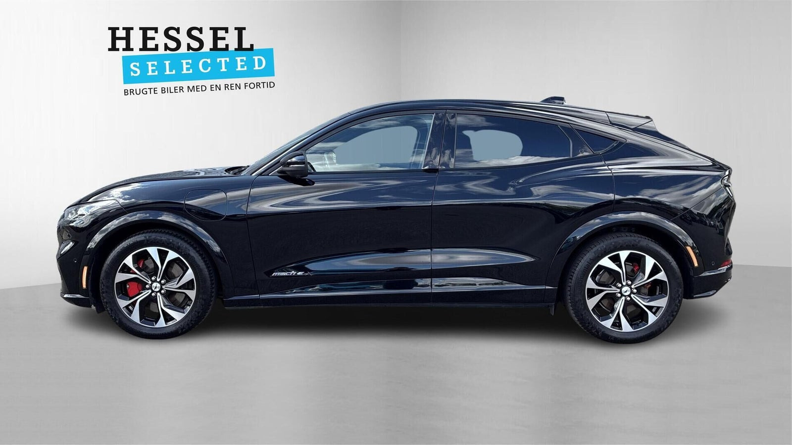 Sort Ford Mustang Mach-E fra 2023