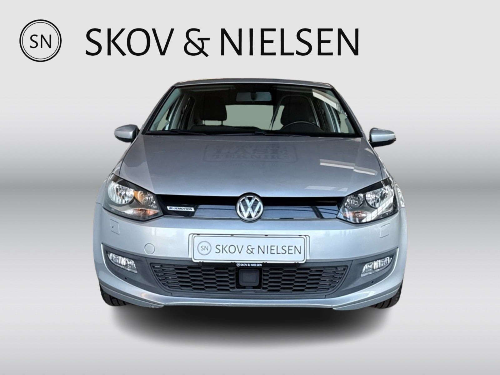 Sølv VW Polo fra 2016