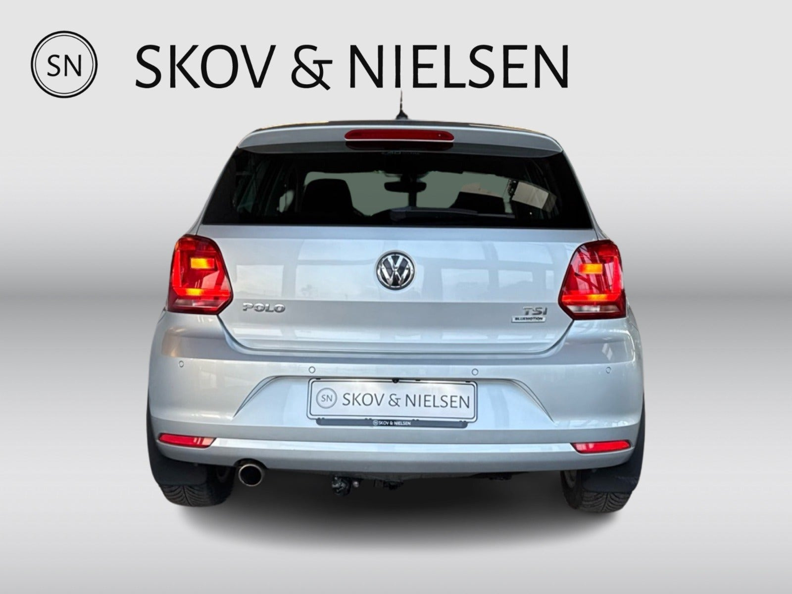 Sølv VW Polo fra 2016