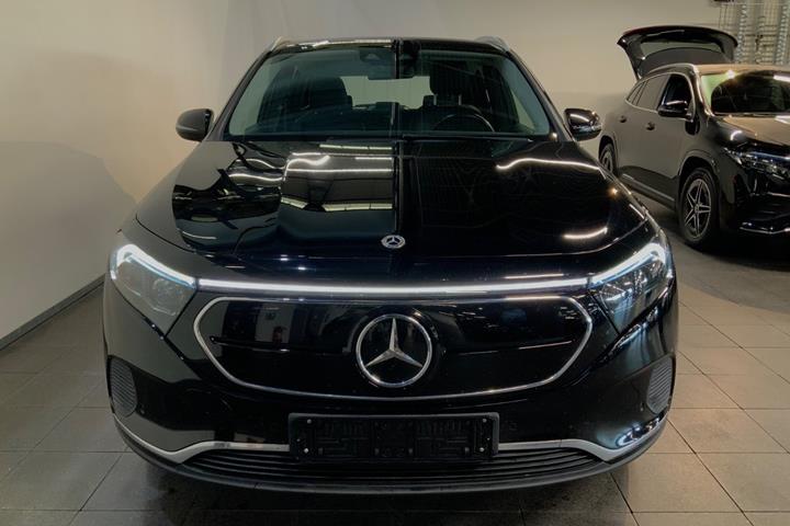 Sort Mercedes EQA250 fra 2021