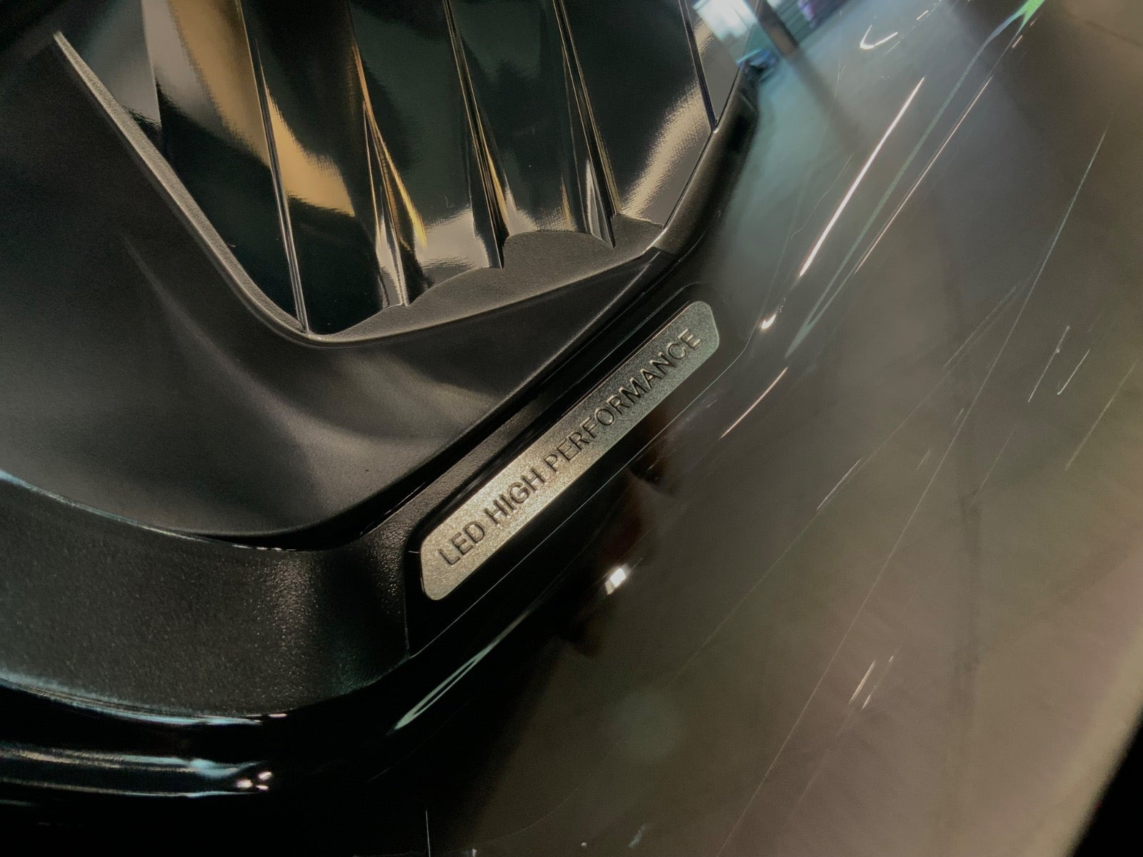 Sort Mercedes EQA250 fra 2021