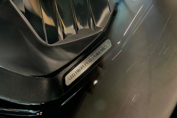 Sort Mercedes EQA250 fra 2021