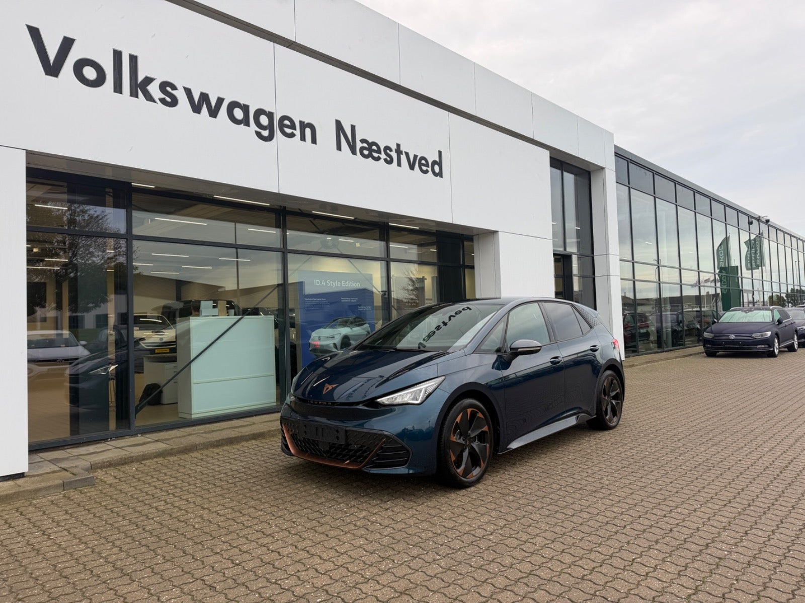 Cupra Born 59 e-Boost Dinamica Pack