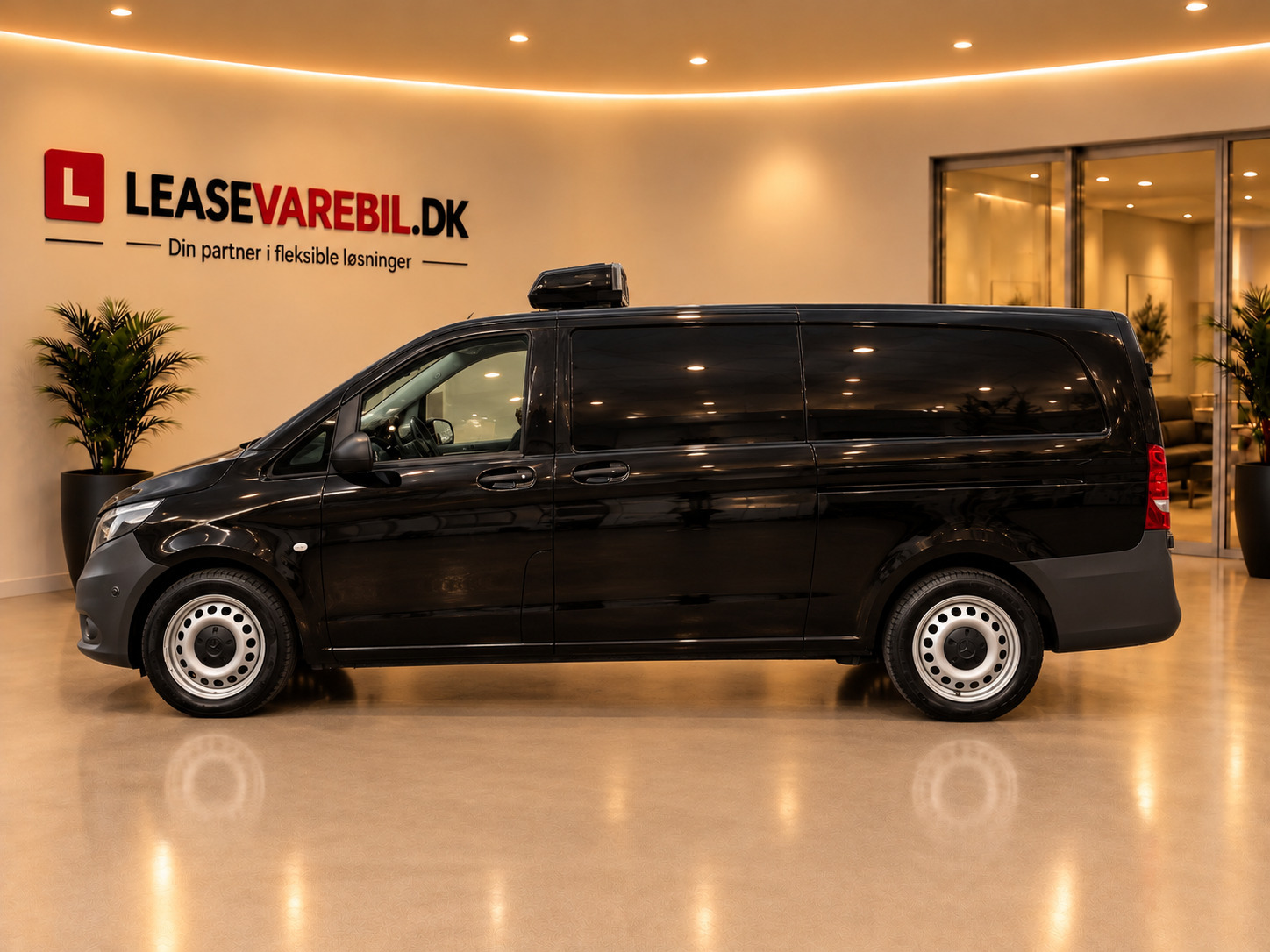 undefined Mercedes Vito 114 fra 2022