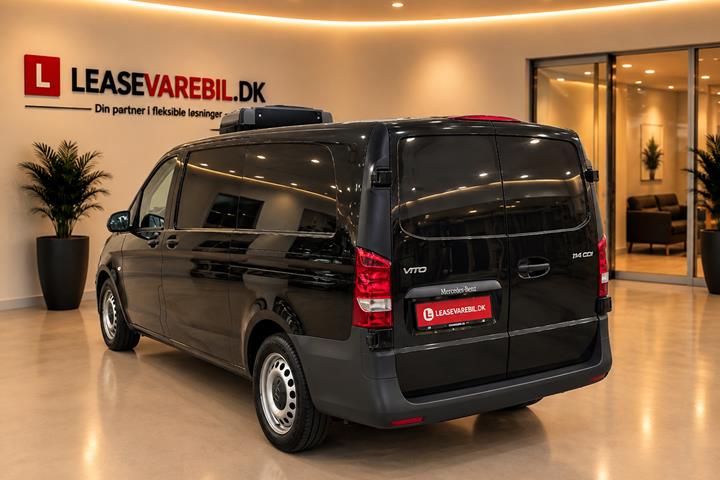 undefined Mercedes Vito 114 fra 2022