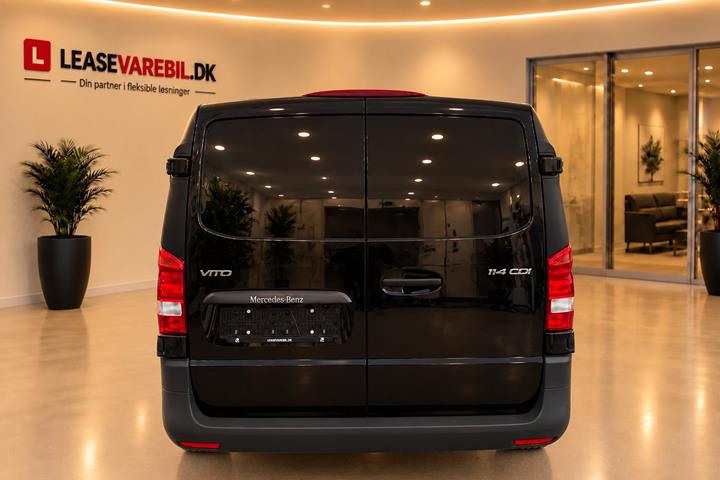 undefined Mercedes Vito 114 fra 2022