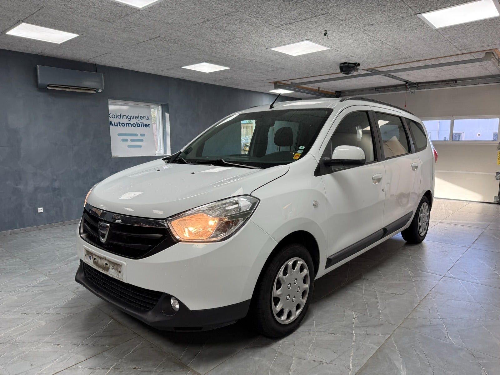 undefined Dacia Lodgy fra 2014