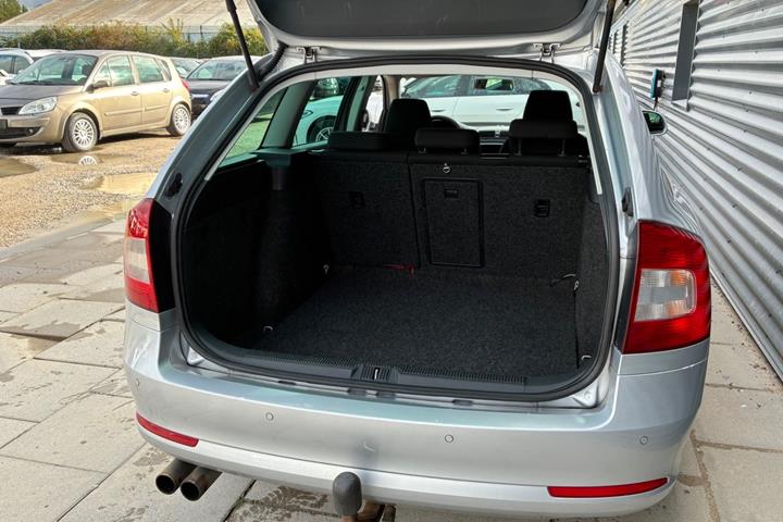 Sølv Skoda Octavia fra 2011