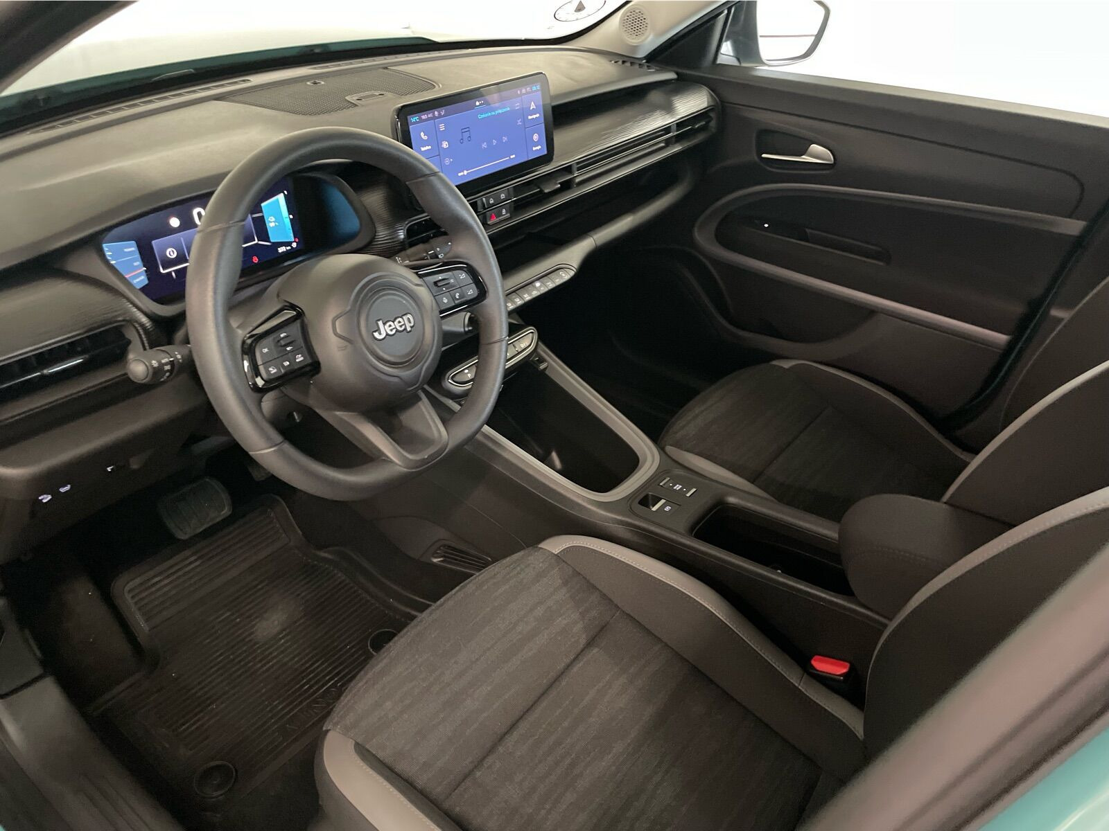 Grøn Jeep Avenger fra 2024