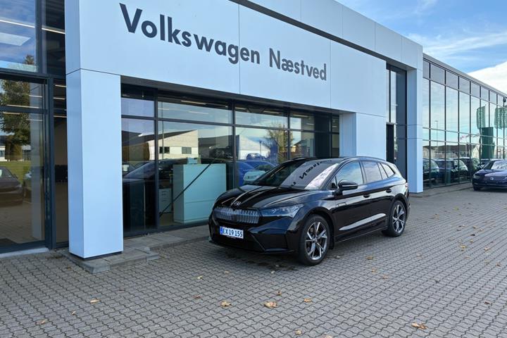 Sort Skoda Enyaq fra 2023