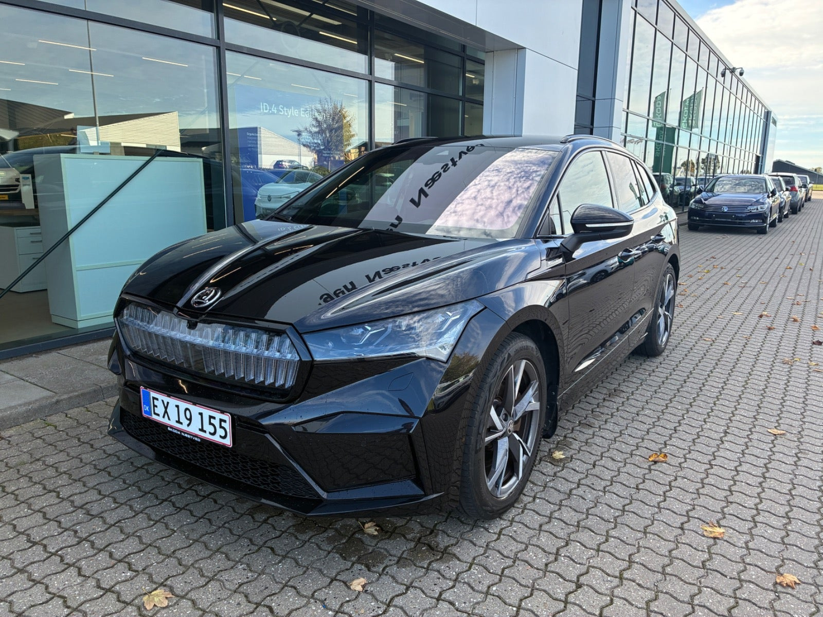 Sort Skoda Enyaq fra 2023