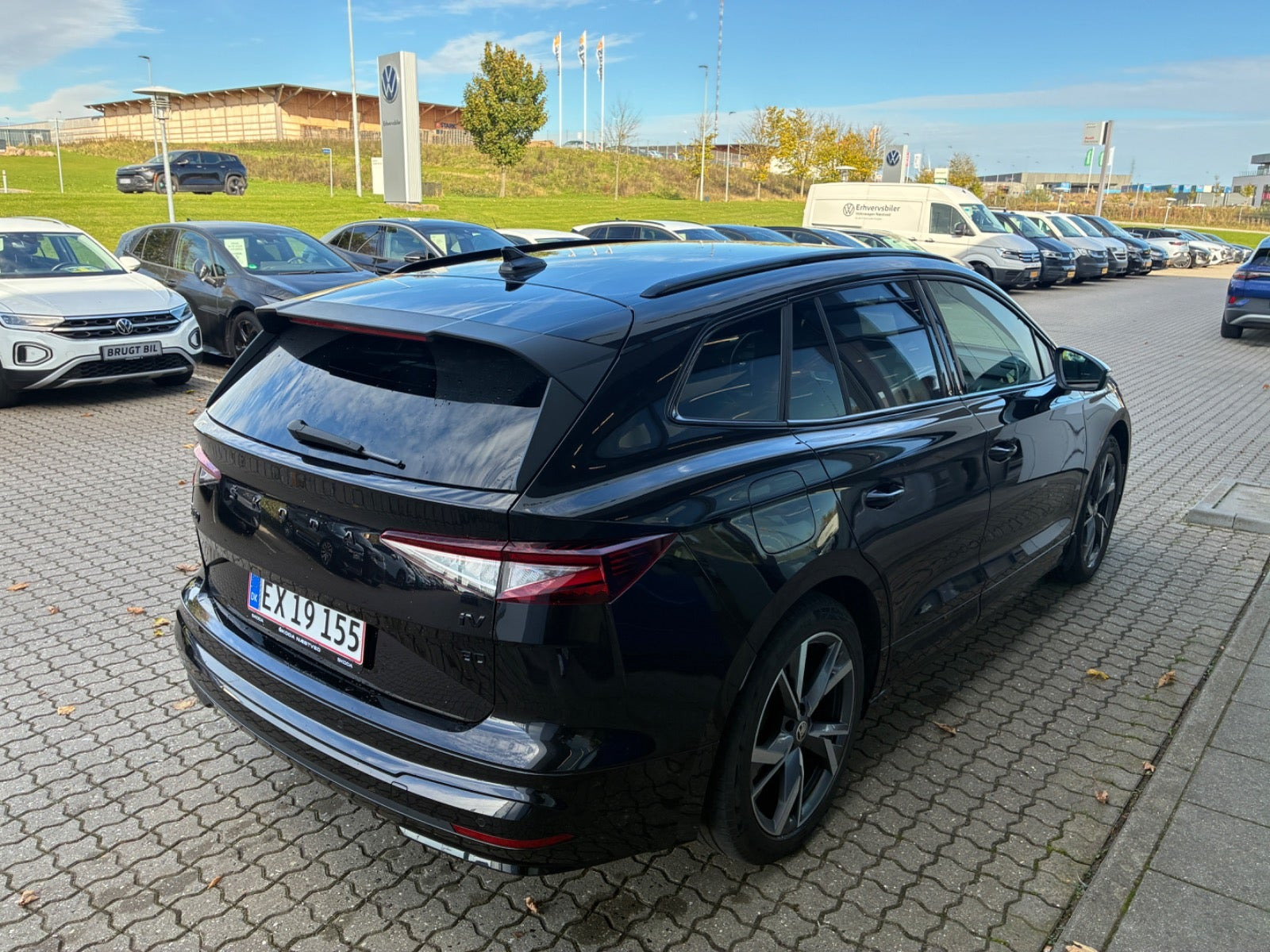 Sort Skoda Enyaq fra 2023