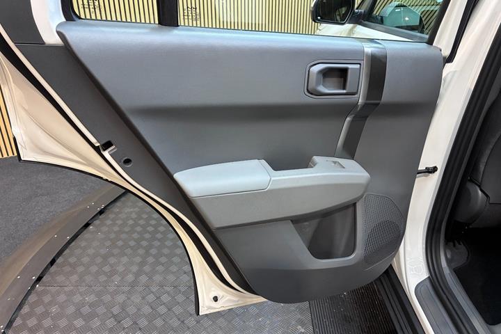 Hvid Kia EV3 fra 2025