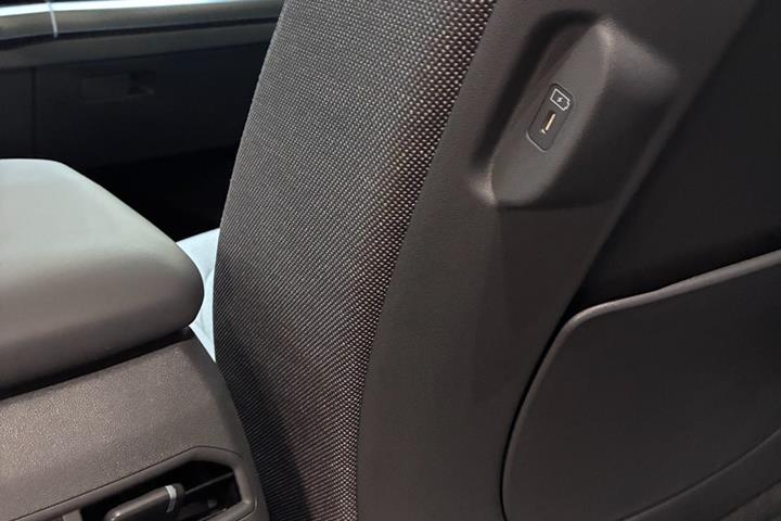 Hvid Kia EV3 fra 2025