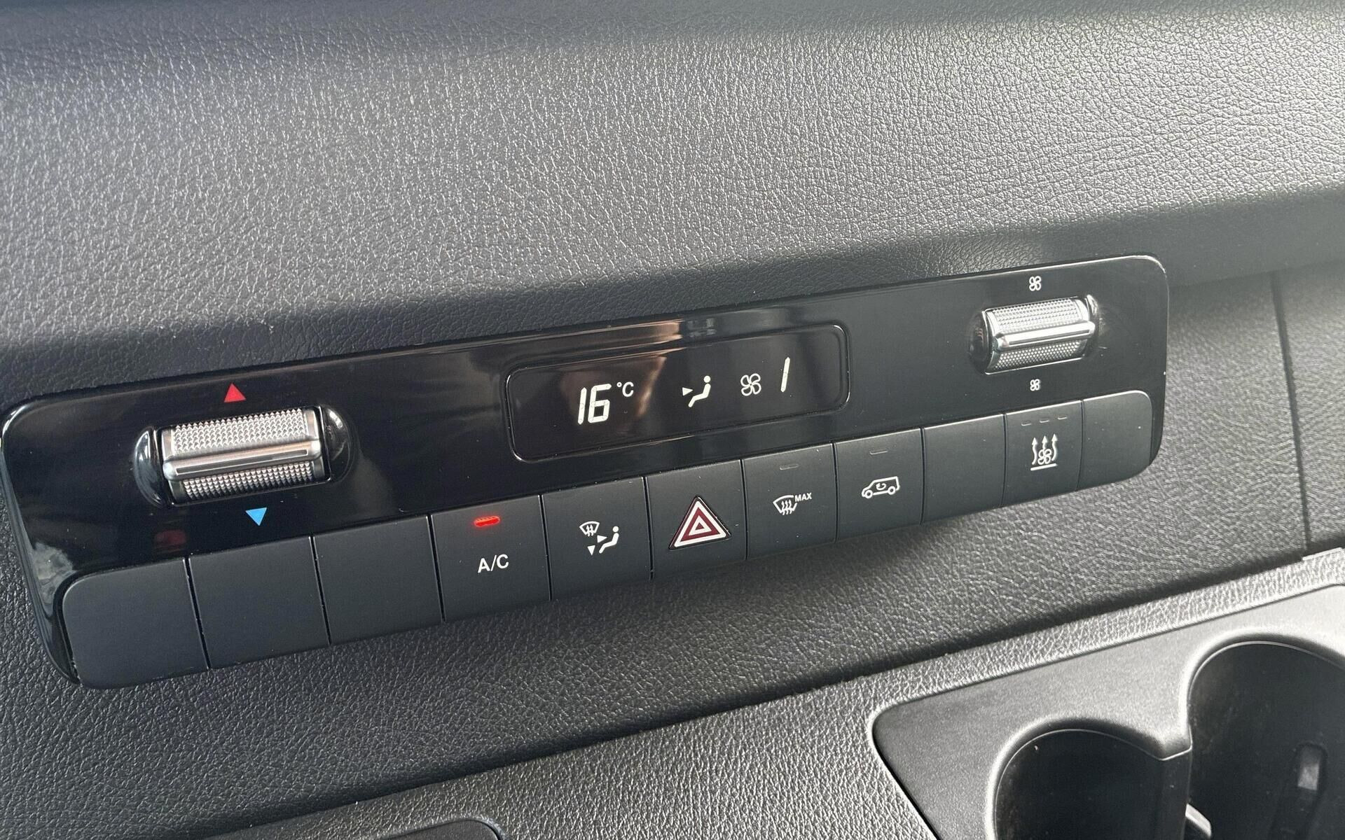 undefined Mercedes Sprinter fra 2022