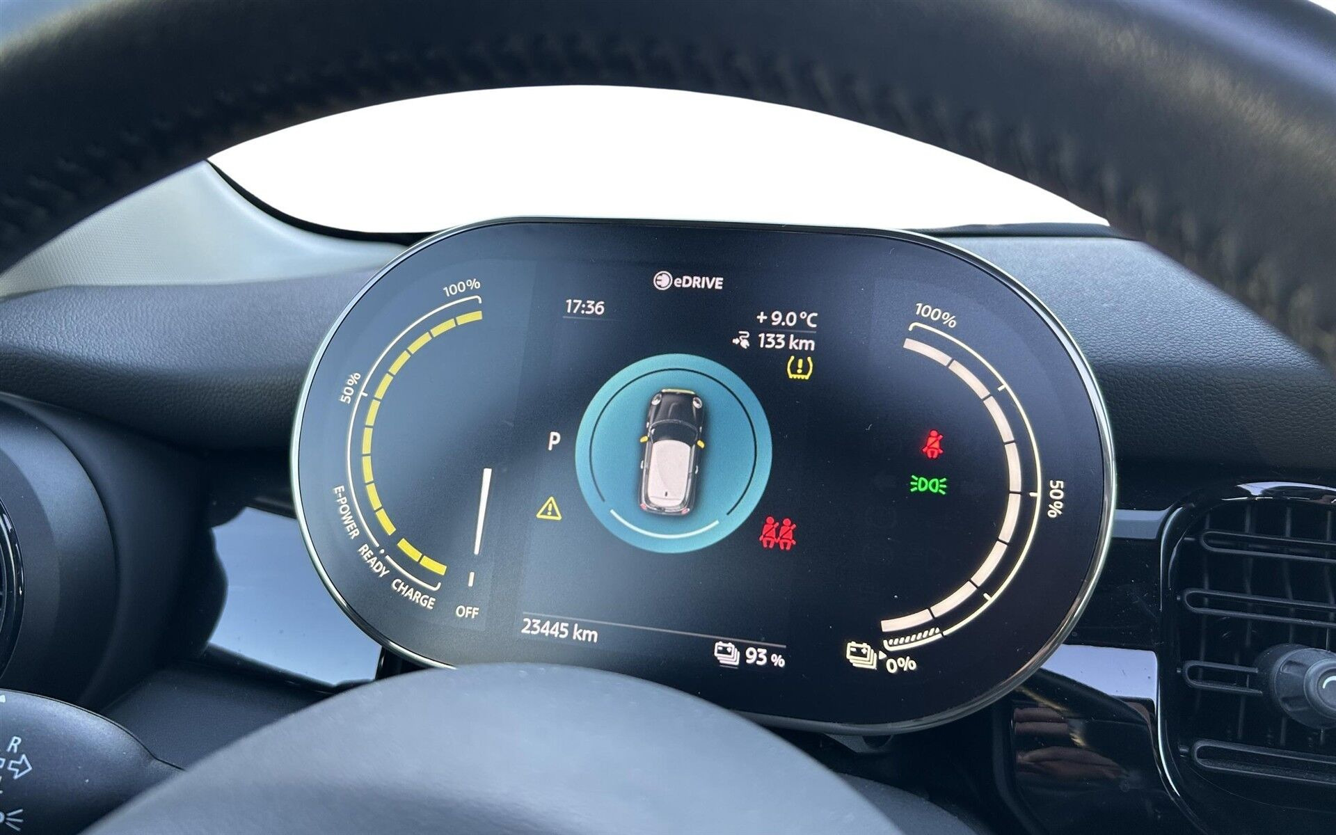 Hvid Mini Cooper fra 2022