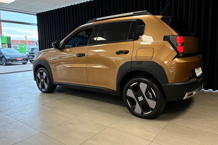 Bronze Fiat Grande Panda fra 2025