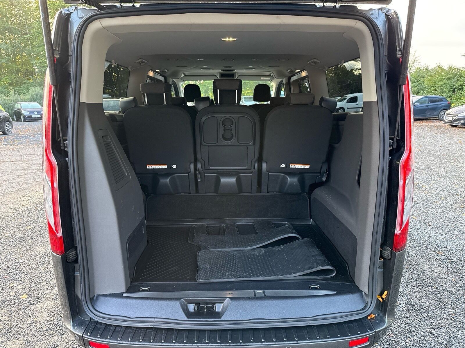 undefined Ford Tourneo Custom fra 2022