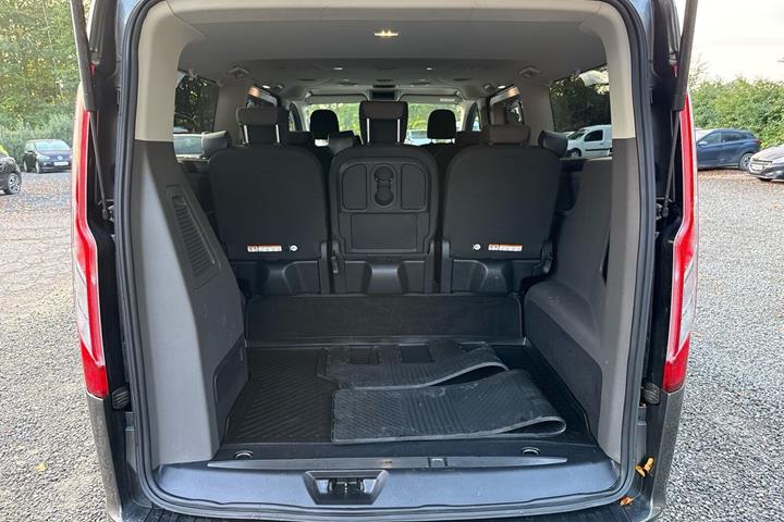 undefined Ford Tourneo Custom fra 2022