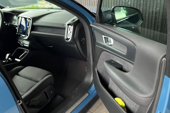undefined Volvo XC40 fra 2023