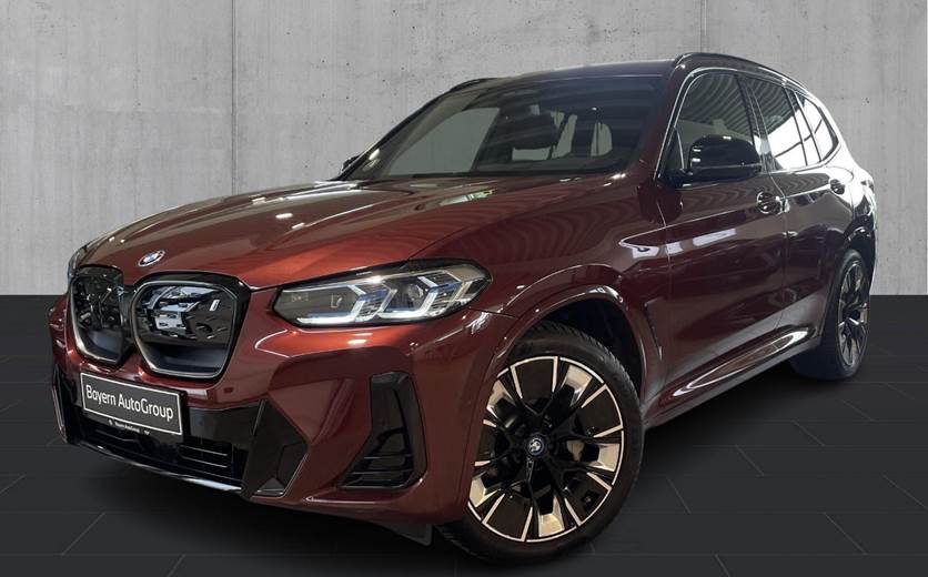 BMW iX3 Charged Plus M-Sport