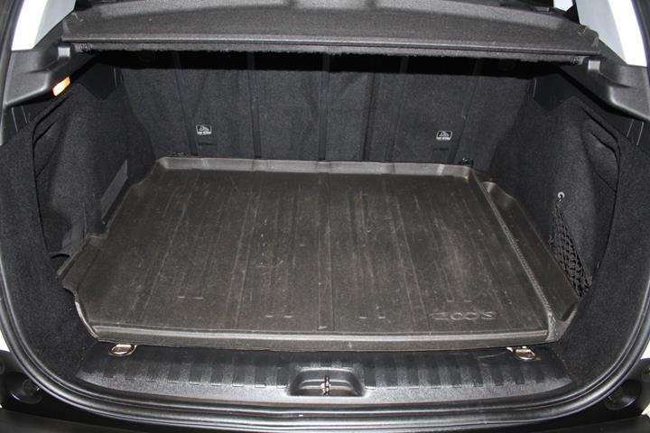 Hvid Peugeot 2008 fra 2014