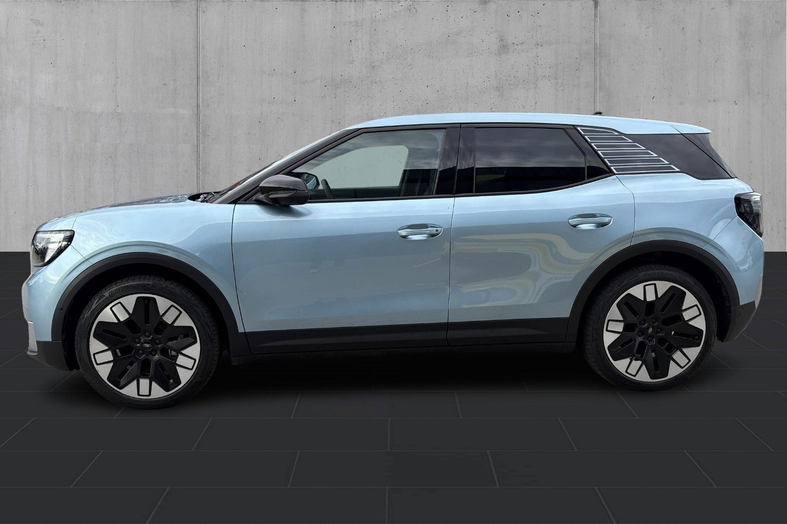 Blå Ford Explorer fra 2025