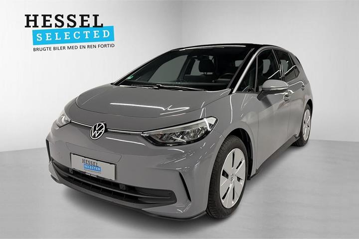 Grå VW ID.3 fra 2024 set udefra