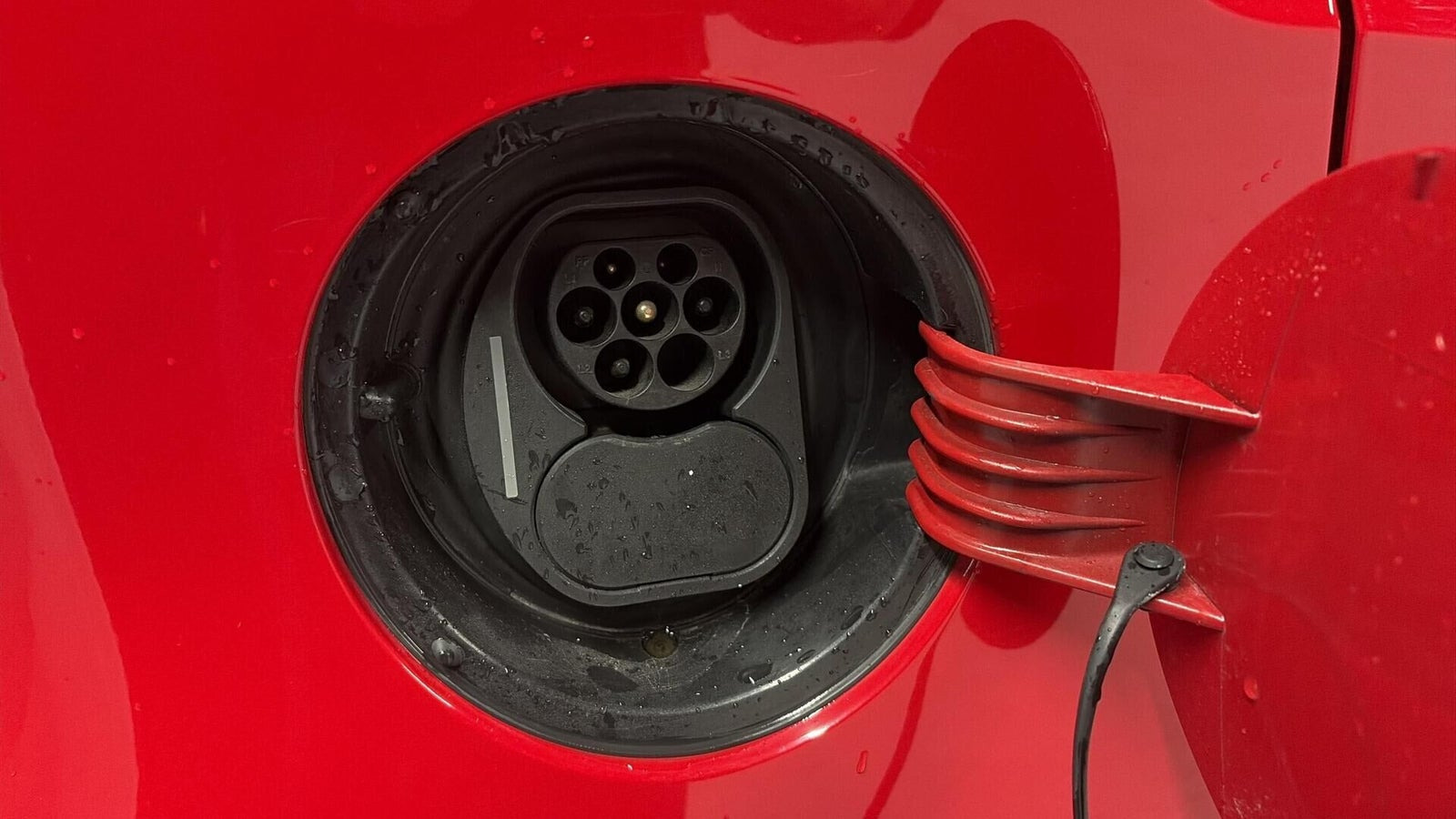 Rød VW E-UP! fra 2021