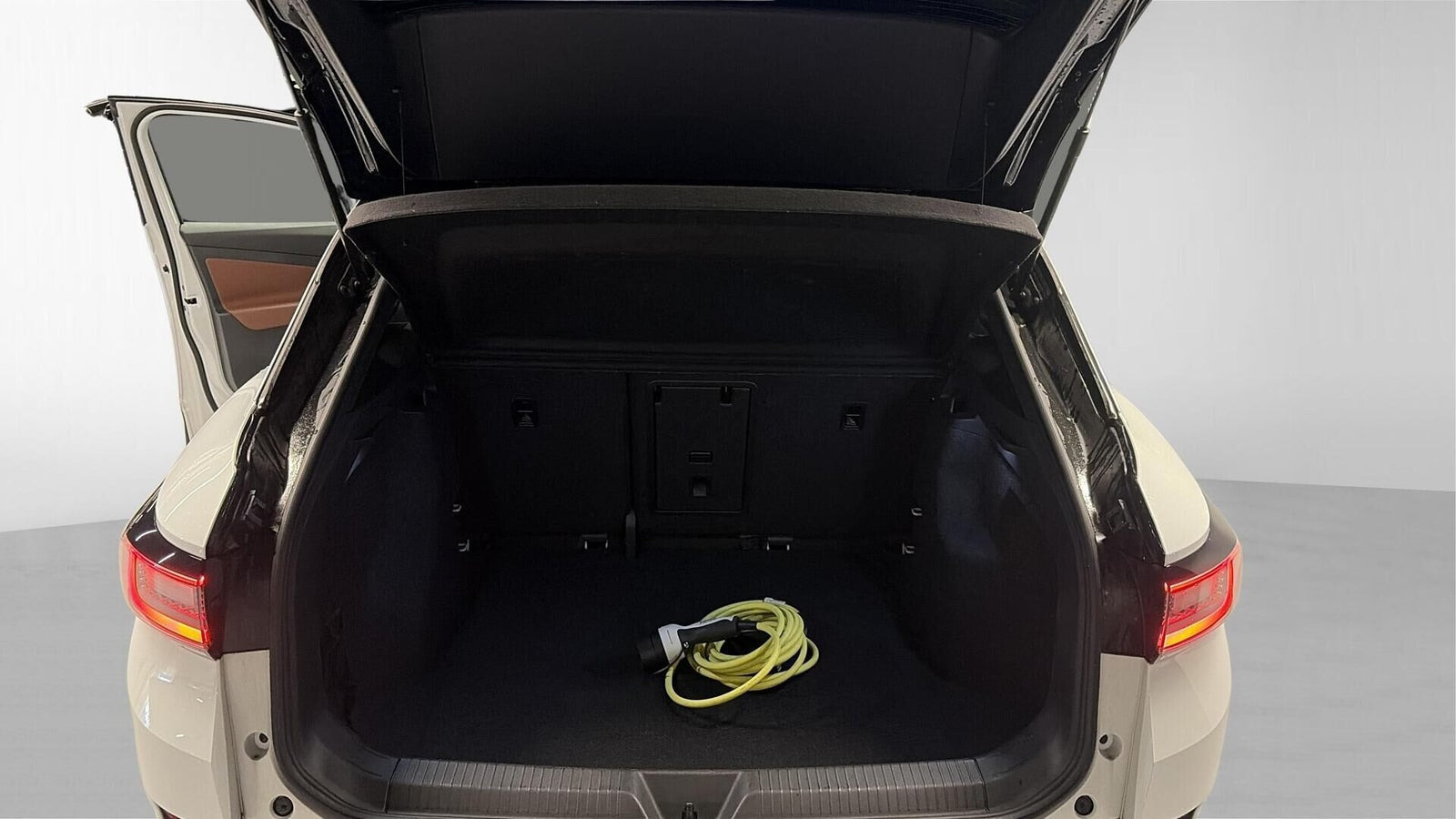 Hvid VW ID.4 fra 2021