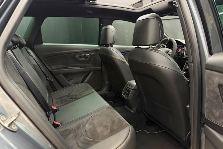 Grå Seat Leon fra 2018