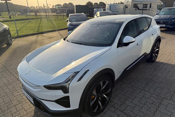 Hvid Polestar 3 fra 2024
