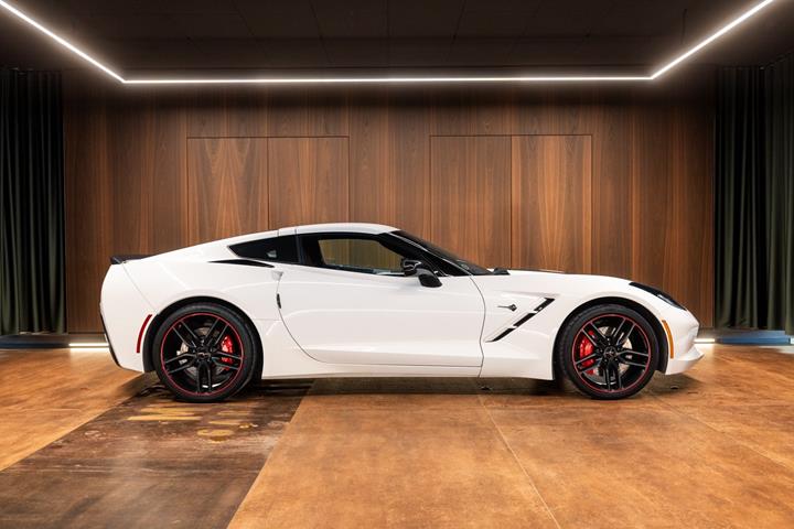 Hvid Chevrolet Corvette fra 2017