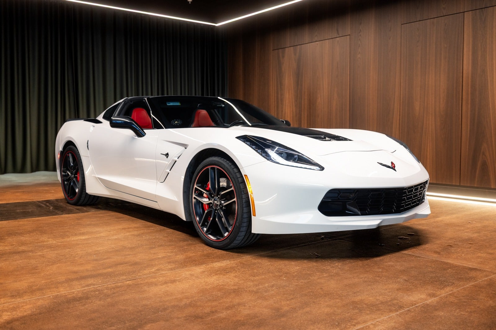 Hvid Chevrolet Corvette fra 2017