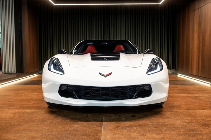 Hvid Chevrolet Corvette fra 2017