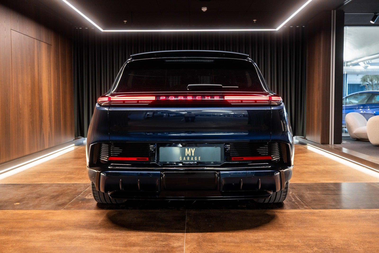 Blå Porsche Cayenne fra 2026