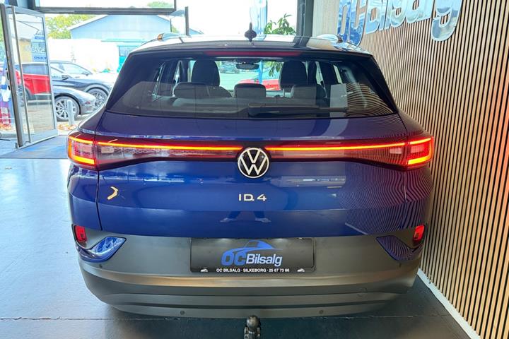 Blå VW ID.4 fra 2023
