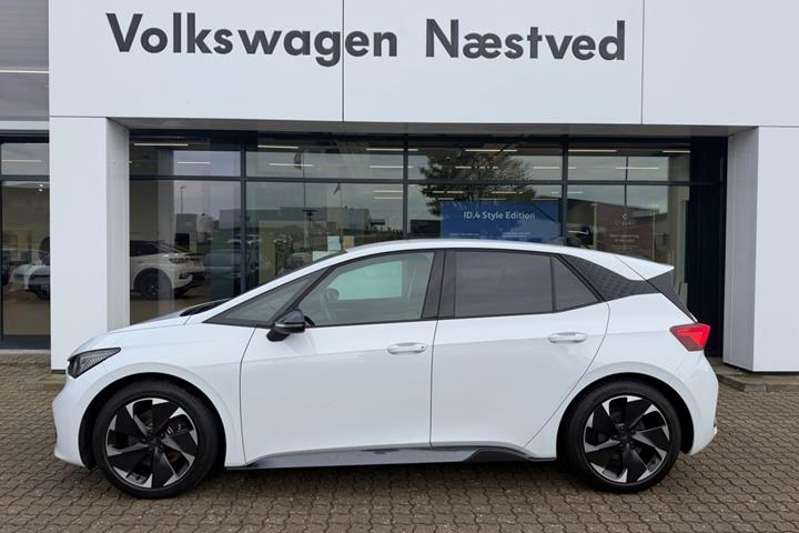 Hvid Cupra Born fra 2023