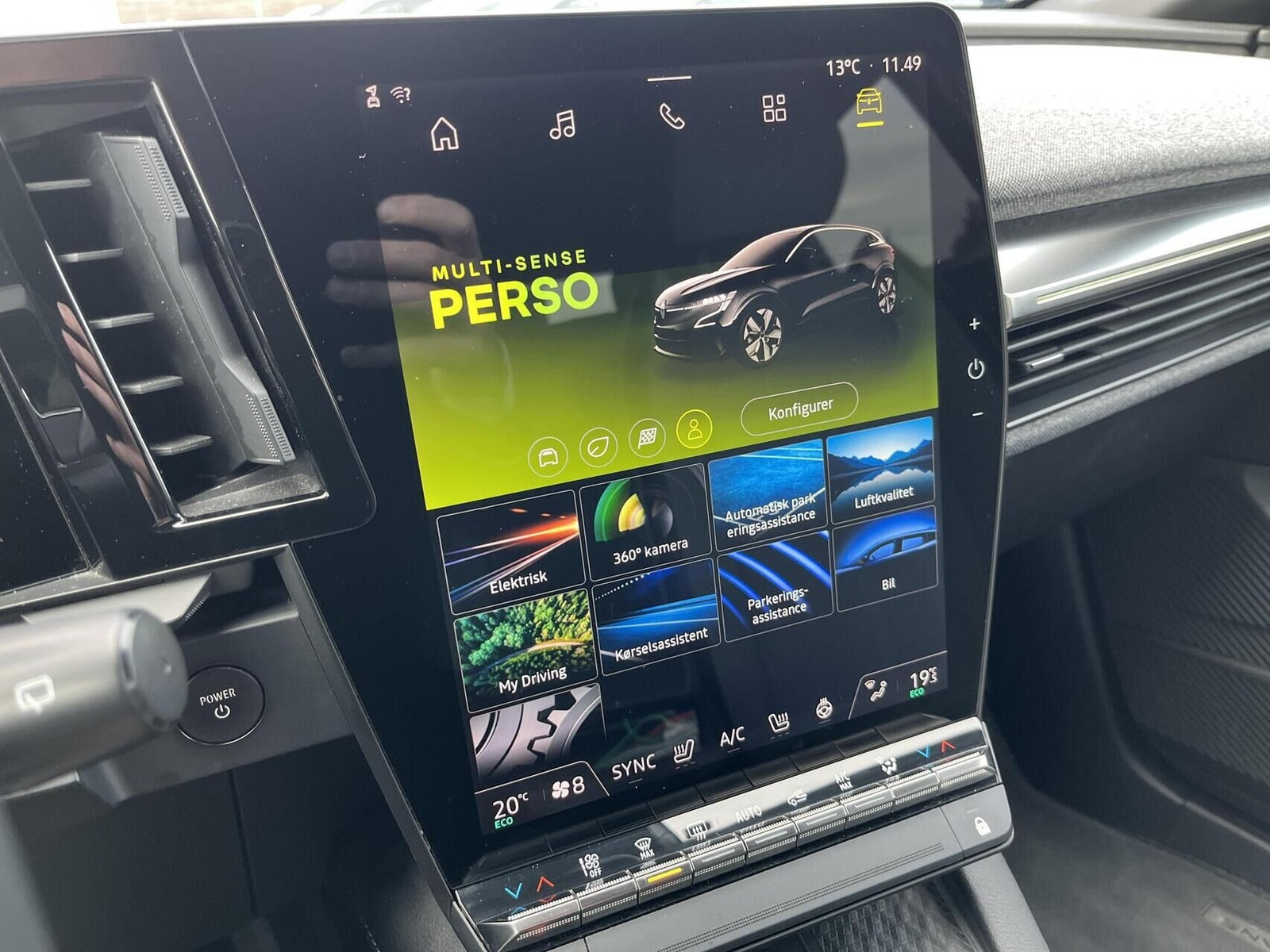 Sort Renault Megane E-Tech fra 2023